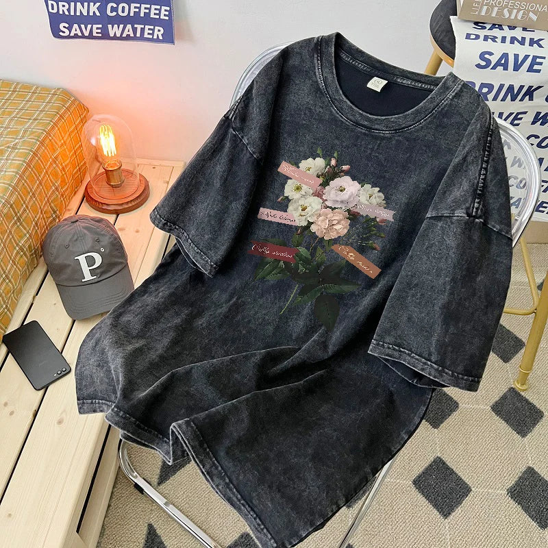 Vintage American style cotton t-shirt.