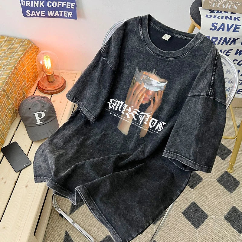 Vintage American style cotton t-shirt.