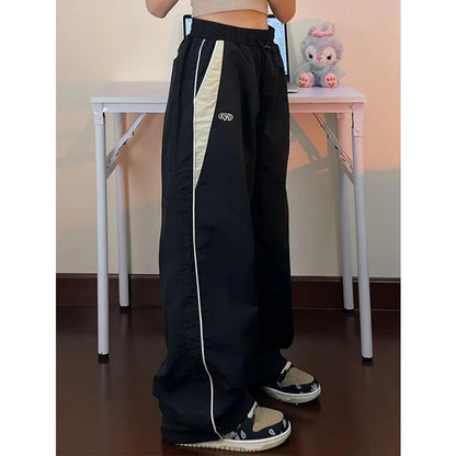 Women's loose cargo pants, urban style, oversized pants