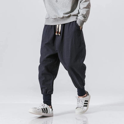 Plain elastic waistband, jogger style, loose fit, low crotch