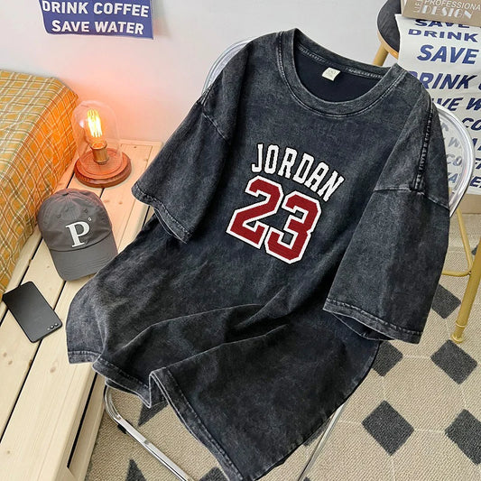 Vintage American style cotton t-shirt.